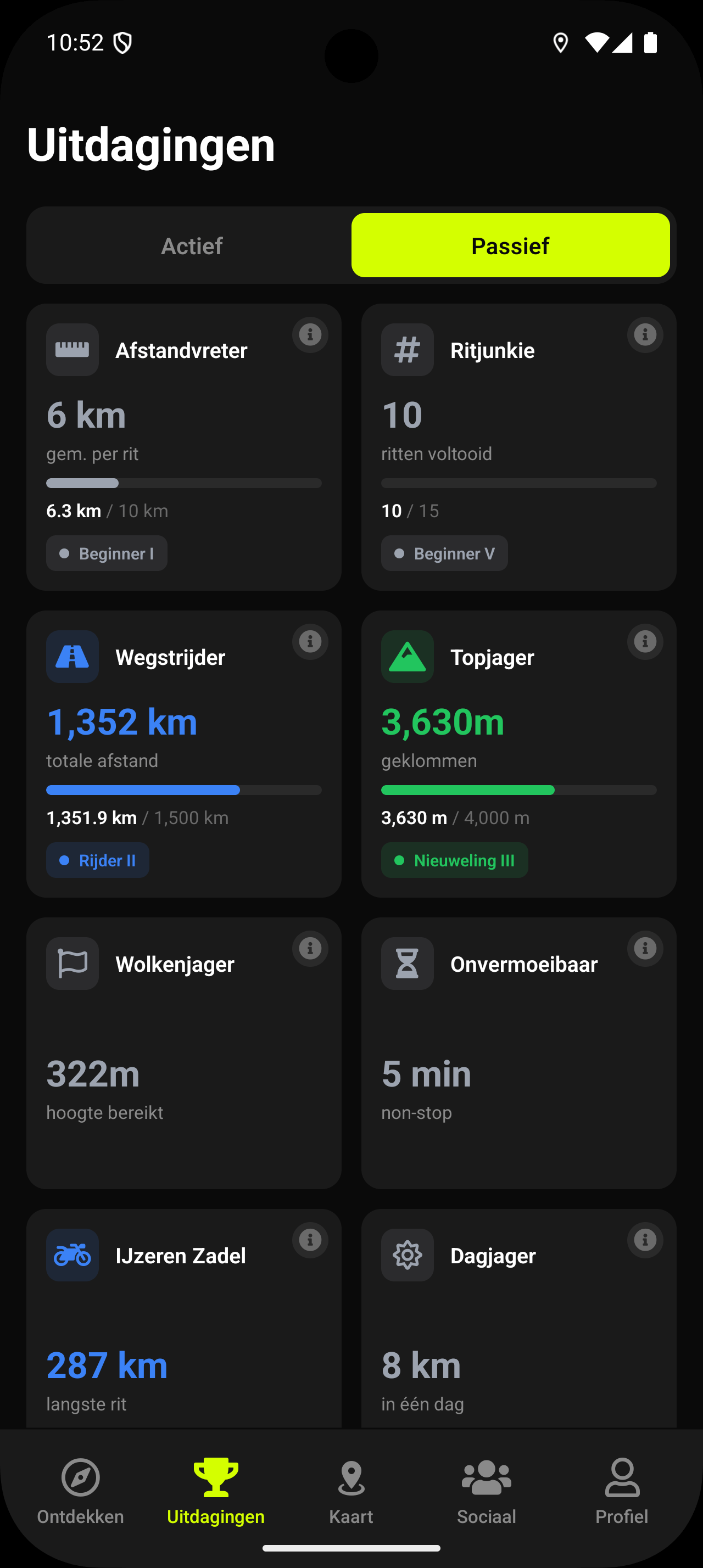 OdysMoto achievements screen showing milestone badges and riding streaks